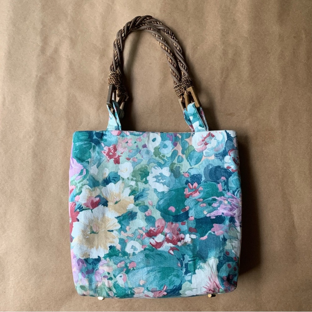 Vintage Floral Woven Handbag